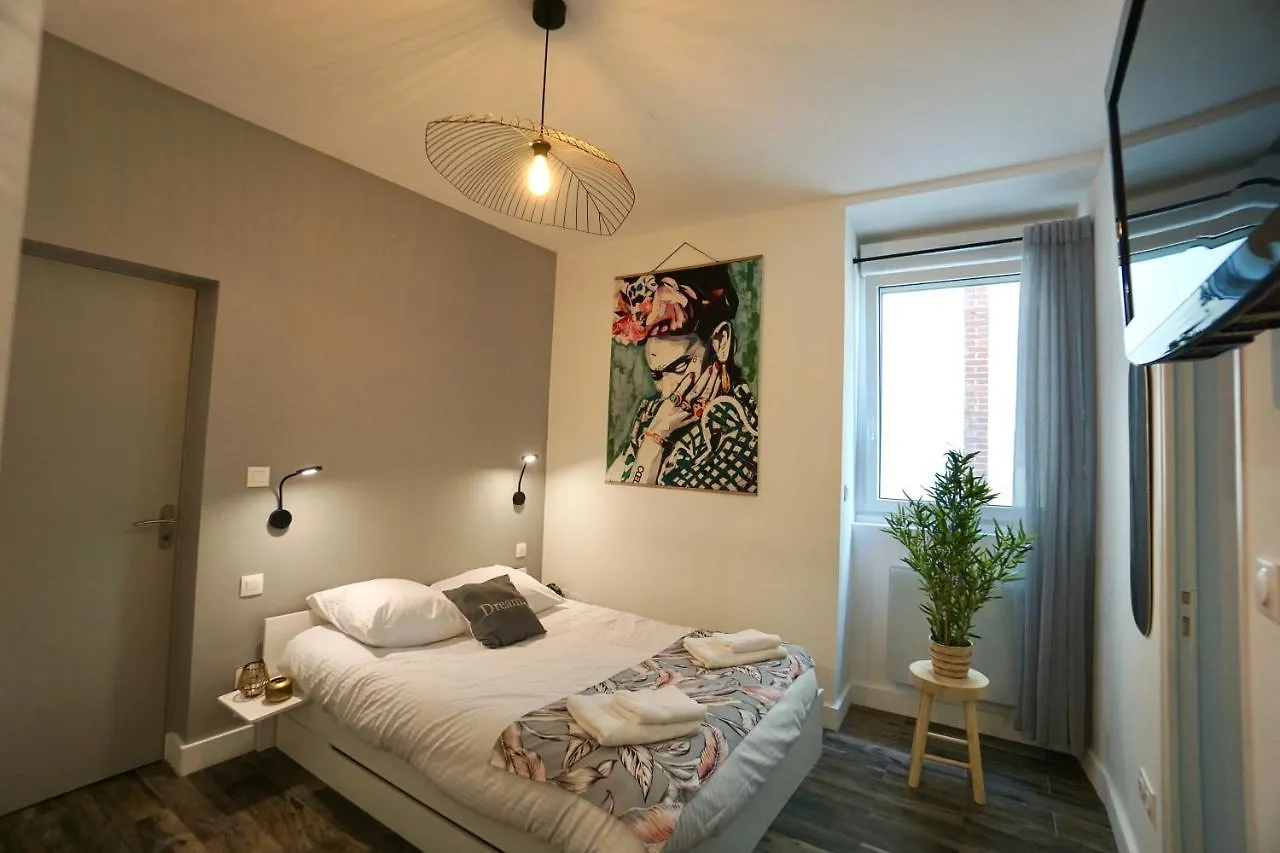 Apartamento Le 12 * Hyper Centre* Lorient